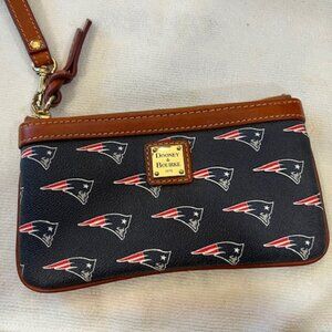 Donney & Bourke NFL Collection wristlet - NE Patriots